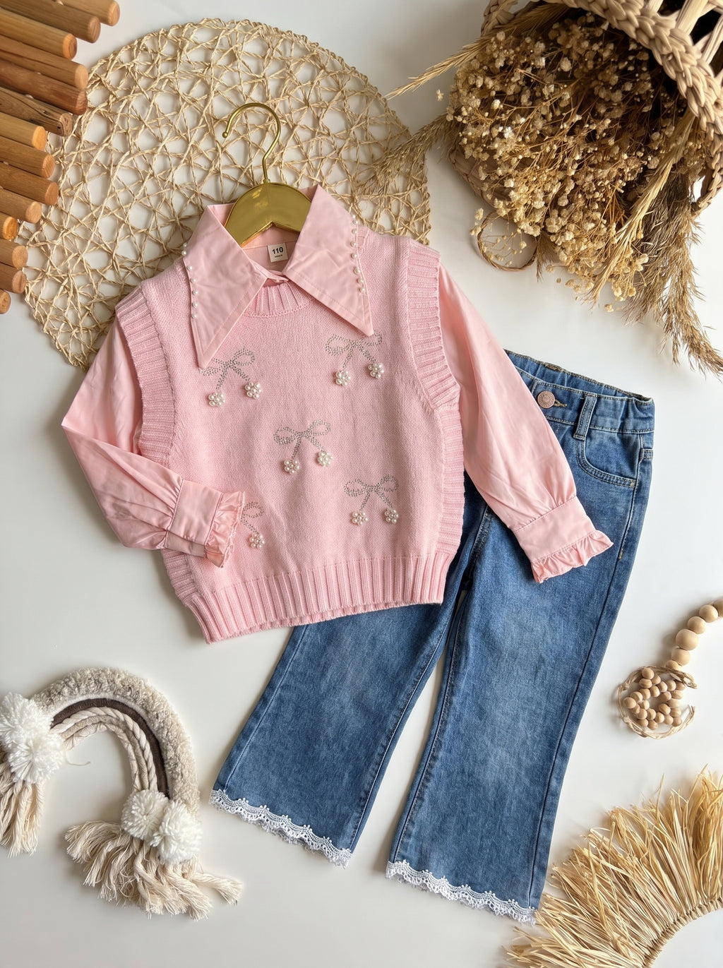 Conjunto Infantil Deluxe Rosa - Colete Tricô, Camisa e Calça Jeans Wide Leg