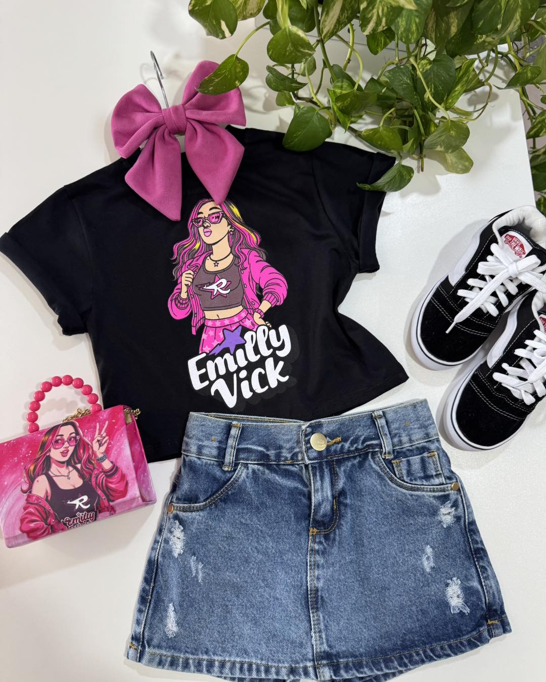 Conjuntinho Emilly Vick 16