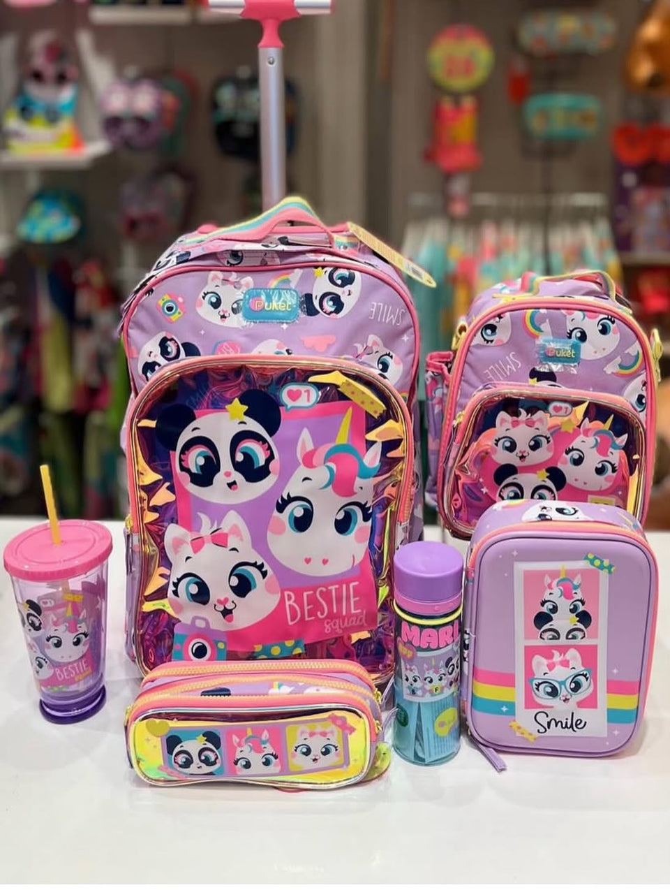 Kit escolar (mochila, lancheira, estojo e garrafinha) 025