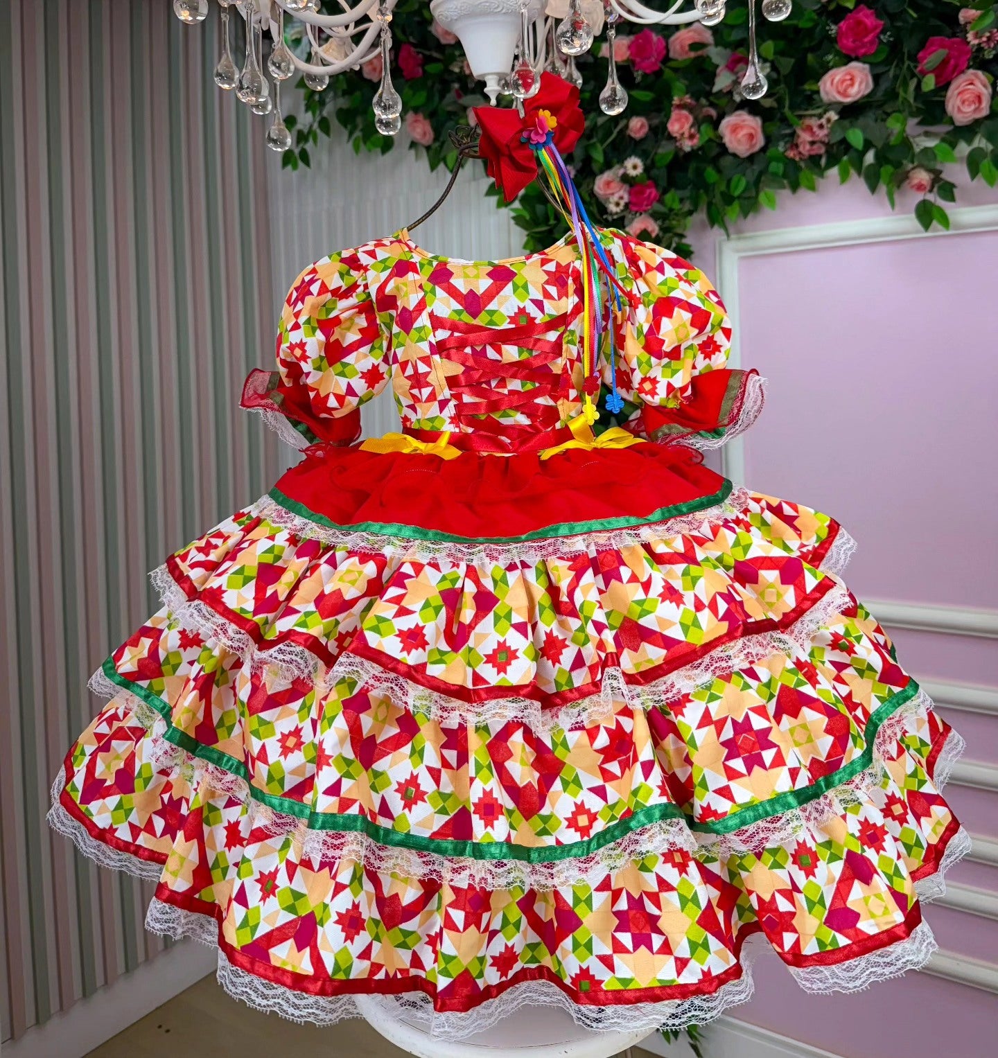 Vestido de Festa Junina Infantil Luxo Rosa com Tule e Fitinhas