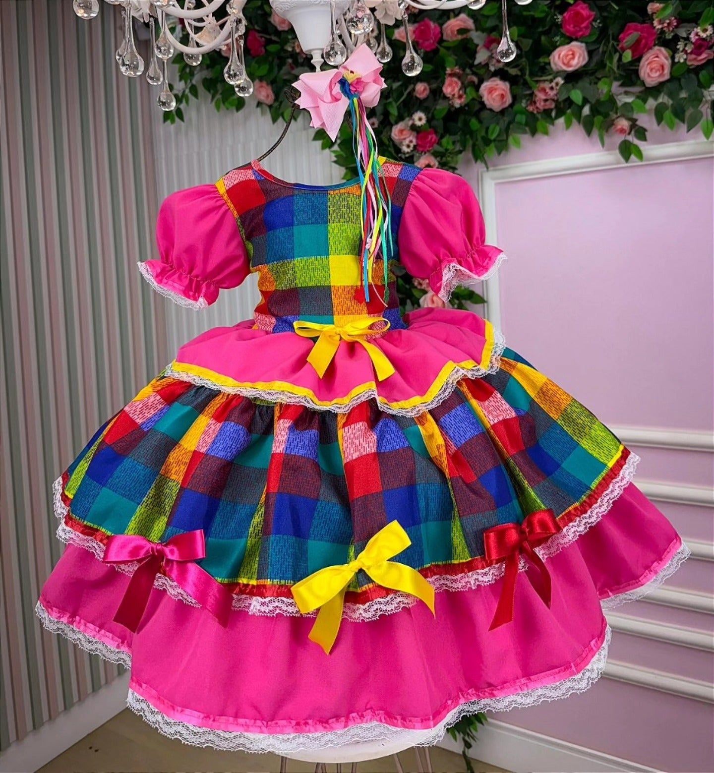 Vestido de Festa Junina Infantil Luxo Rosa com Tule e Fitinhas