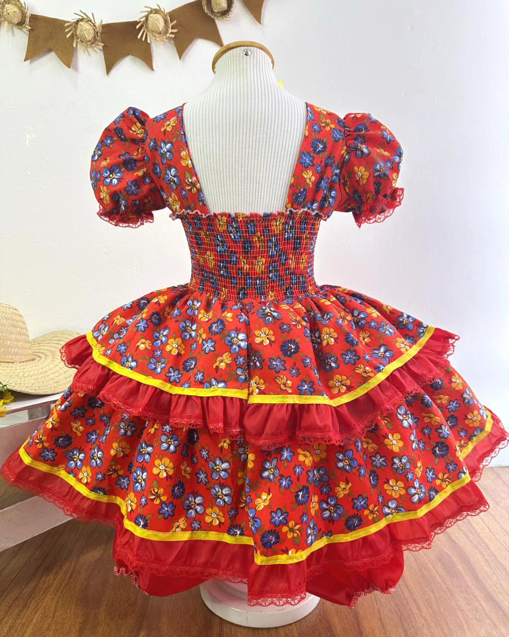 Vestido de Festa Junina Infantil Luxo Rosa com Tule e Fitinhas